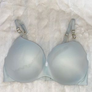 VICTORIA'S SECRET VS Incredible Bra Adjustable Straps Lace Back Mint Green 32D
